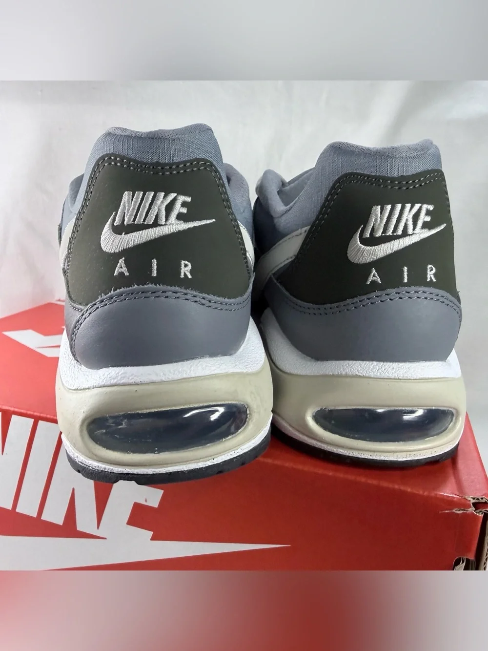Nike Grey, Black & White Air Max Command Men's Sneaker 8.5